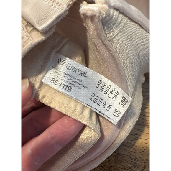 WACOAL Red Carpet Strapless Underwire Bra Cream Beige Size 36B - Picture 2 of 6